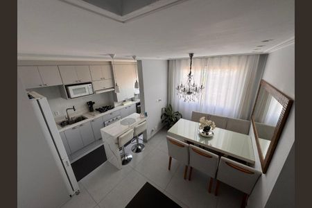 Foto 02 de apartamento à venda com 3 quartos, 92m² em Jardim Novo Taboao, São Paulo