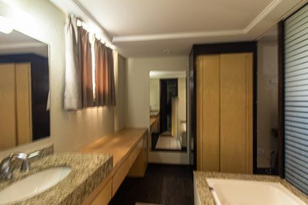 Banheiro Social de kitnet/studio para alugar com 1 quarto, 42m² em Centro, Pinhais