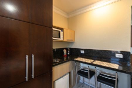 Cozinha de kitnet/studio para alugar com 1 quarto, 27m² em Centro, Pinhais