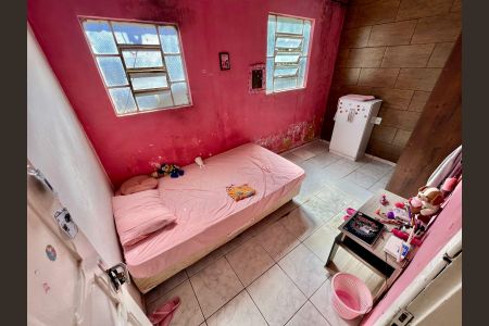 Quarto 2 de casa à venda com 3 quartos, 600m² em São Francisco, Belo Horizonte