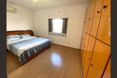 Casa à venda com 5 quartos, 255m² em Jardim Capivari, Campinas