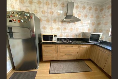 Casa à venda com 5 quartos, 255m² em Jardim Capivari, Campinas