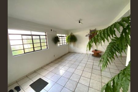 Casa à venda com 5 quartos, 255m² em Jardim Capivari, Campinas