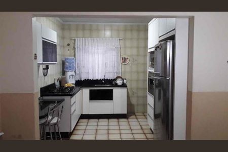 Casa à venda com 3 quartos, 250m² em Jardim Santa Genebra, Campinas