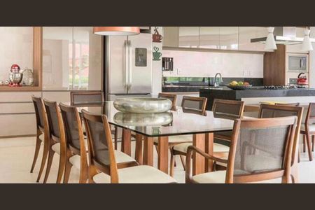 Casa à venda com 6 quartos, 370m² em Conjunto Habitacional Vila Santana (Sousas), Campinas