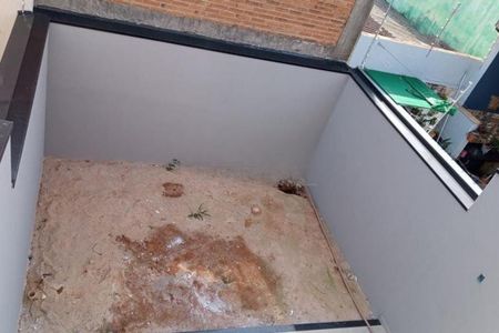 Casa à venda com 3 quartos, 142m² em Parque Jambeiro, Campinas