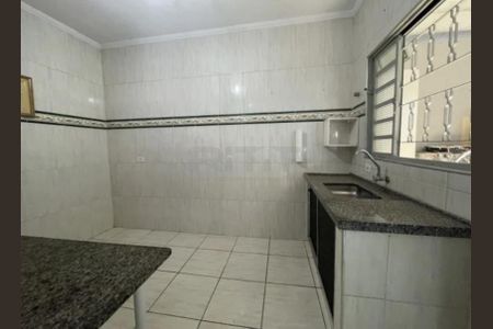 Casa à venda com 5 quartos, 172m² em Vila Marieta, Campinas