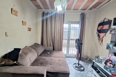 Sala de casa para alugar com 3 quartos, 120m² em Vila Urussai, Duque de Caxias