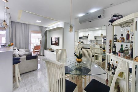 Sala de apartamento para alugar com 3 quartos, 72m² em Parque Italia, Campinas