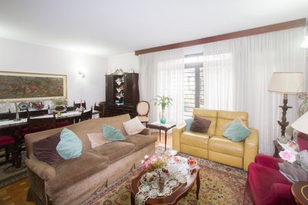 Sala de casa de condomínio à venda com 3 quartos, 258m² em Campo Belo, São Paulo