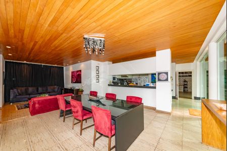 Sala 1 de casa à venda com 4 quartos, 700m² em Belvedere, Belo Horizonte