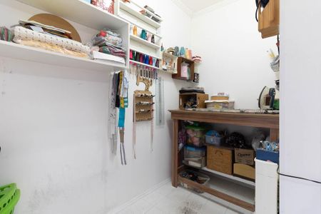 Closet da suíte de casa à venda com 2 quartos, 110m² em Vila Caraguata, São Paulo