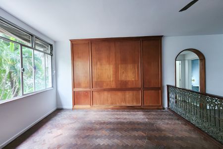 Sala de apartamento à venda com 4 quartos, 191m² em Cosme Velho, Rio de Janeiro