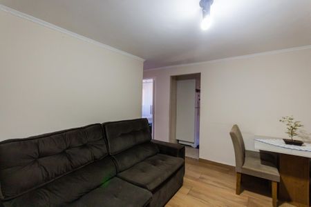 Sala de apartamento à venda com 2 quartos, 58m² em Conjunto Residencial Planeta, Santo André