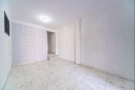 Sala de casa para alugar com 3 quartos, 200m² em Jardim Santo Alberto, Santo André
