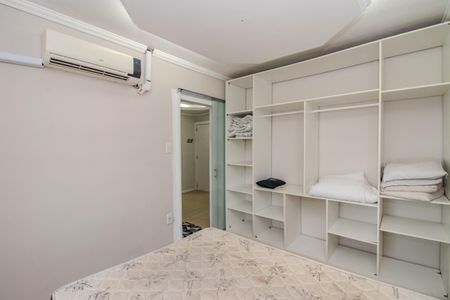 Quarto de apartamento para alugar com 1 quarto, 47m² em Humaitá, Porto Alegre