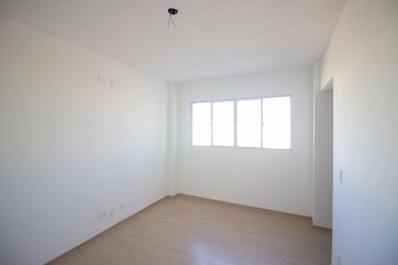 Sala de apartamento à venda com 2 quartos, 47m² em Chácaras Califórnia, Contagem