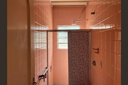 Banheiro de casa à venda com 2 quartos, 200m² em Alto da Lapa, São Paulo