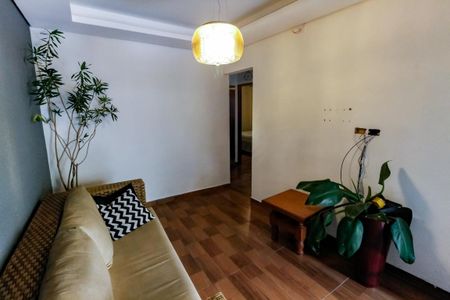 Sala de casa para alugar com 4 quartos, 96m² em Vila Morse, São Paulo
