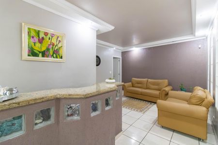 Sala de casa à venda com 5 quartos, 225m² em Vila Lanzara, Guarulhos