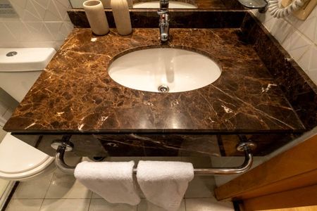 Banheiro de kitnet/studio à venda com 1 quarto, 30m² em Higienópolis, São Paulo