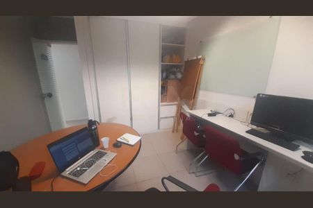 Casa à venda com 7 quartos, 477m² em Vila Paris, Belo Horizonte