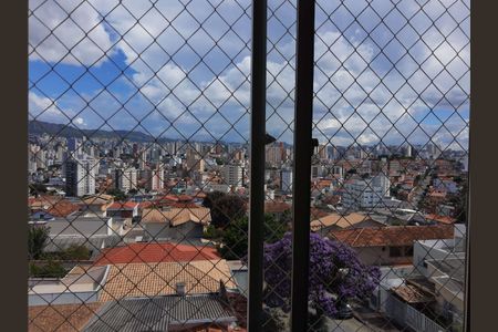 Apartamento à venda com 2 quartos, 107m² em Concórdia, Belo Horizonte
