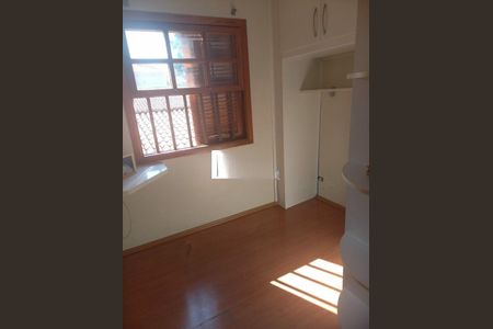 Casa à venda com 3 quartos, 136m² em Jardim Pinheiros, São Paulo