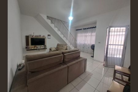 Sala de casa para alugar com 2 quartos, 127m² em Centro, Osasco