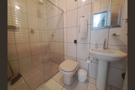 Banheiro Social de casa para alugar com 2 quartos, 127m² em Centro, Osasco