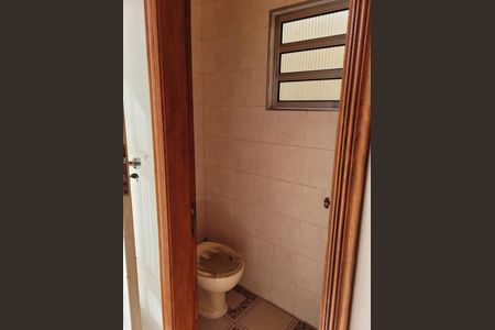 Banheiro de casa à venda com 3 quartos, 326m² em Vila Zelina, São Paulo