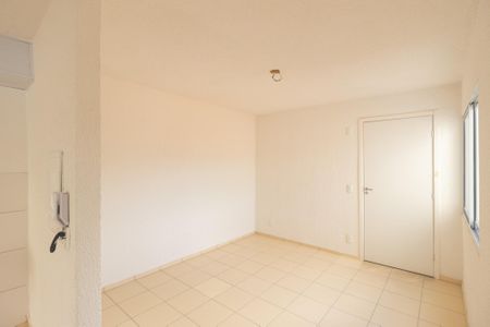 Sala de apartamento para alugar com 2 quartos, 50m² em Senador Vasconcelos, Rio de Janeiro
