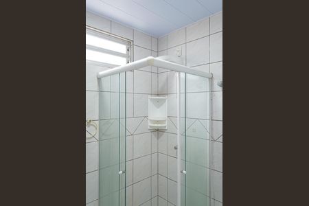 Banheiro de kitnet/studio para alugar com 1 quarto, 75m² em Saco dos Limões, Florianópolis