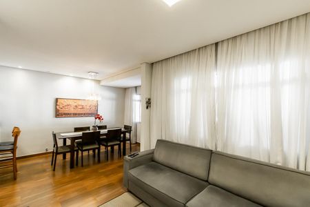 Sala de casa à venda com 3 quartos, 160m² em Chácara Cruzeiro do Sul, São Paulo