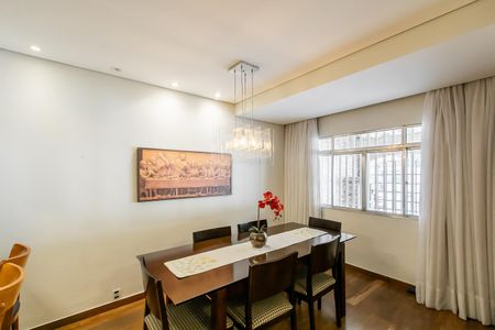 Sala de casa à venda com 3 quartos, 160m² em Chácara Cruzeiro do Sul, São Paulo