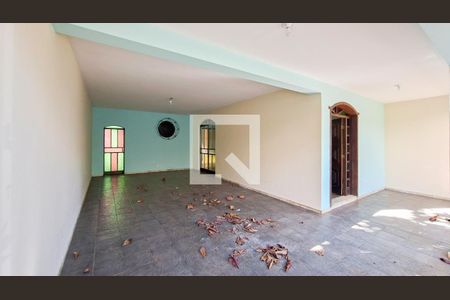 Casa para alugar com 4 quartos, 600m² em Sagrada Família, Belo Horizonte