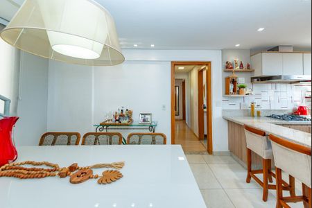 Sala de apartamento à venda com 3 quartos, 157m² em Nova Granada, Belo Horizonte