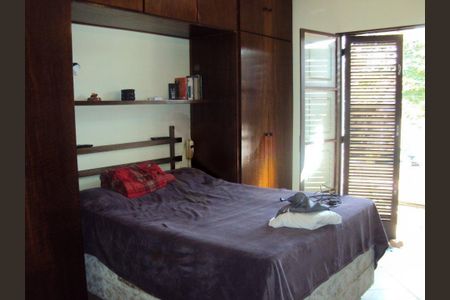 Casa à venda com 3 quartos, 150m² em Jardim Santo Antoninho, São Paulo