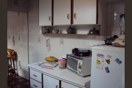 Casa à venda com 3 quartos, 150m² em Jardim Santo Antoninho, São Paulo