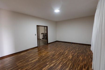 Sala de Estar de casa à venda com 6 quartos, 500m² em Chácara Primavera, Campinas