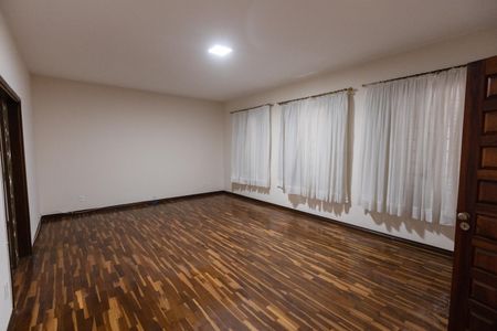 Sala de Estar de casa à venda com 6 quartos, 500m² em Chácara Primavera, Campinas