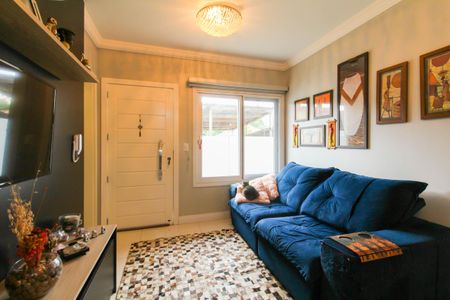 Sala de casa de condomínio à venda com 3 quartos, 131m² em Niterói, Canoas