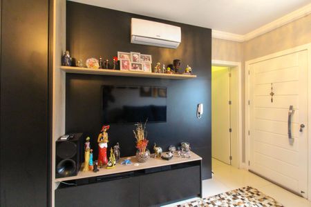 Sala de casa de condomínio à venda com 3 quartos, 131m² em Niterói, Canoas