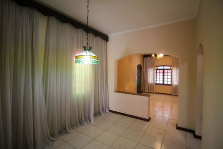 Sala 2 de casa à venda com 2 quartos, 80m² em Jardim Mimar, São Paulo