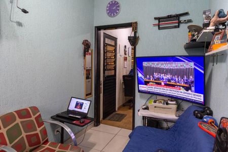 Sala 1 de casa à venda com 2 quartos, 199m² em Jardim Santa Edwirges, Guarulhos