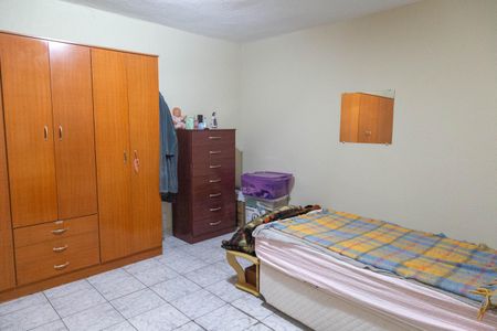 Quarto de casa à venda com 2 quartos, 199m² em Jardim Santa Edwirges, Guarulhos
