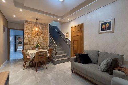 Sala de casa à venda com 3 quartos, 200m² em Jardim Santa Cecilia, Guarulhos