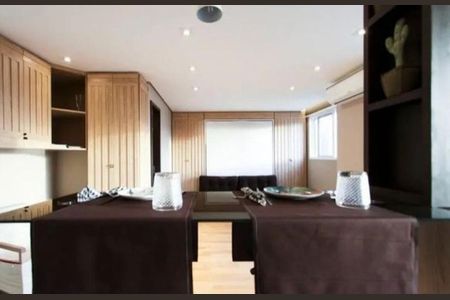 Varanda Gourmet de kitnet/studio à venda com 1 quarto, 40m² em Cambuci, São Paulo