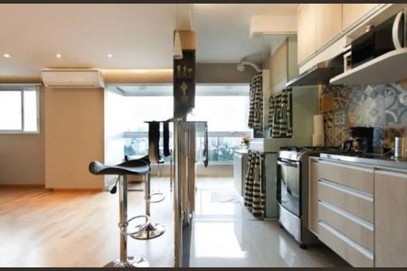 Cozinha de kitnet/studio à venda com 1 quarto, 40m² em Cambuci, São Paulo