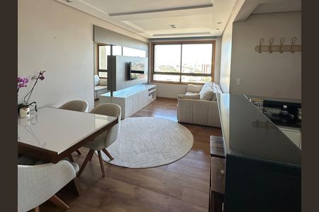 Sala de apartamento à venda com 3 quartos, 80m² em Vila Jardim, Porto Alegre
